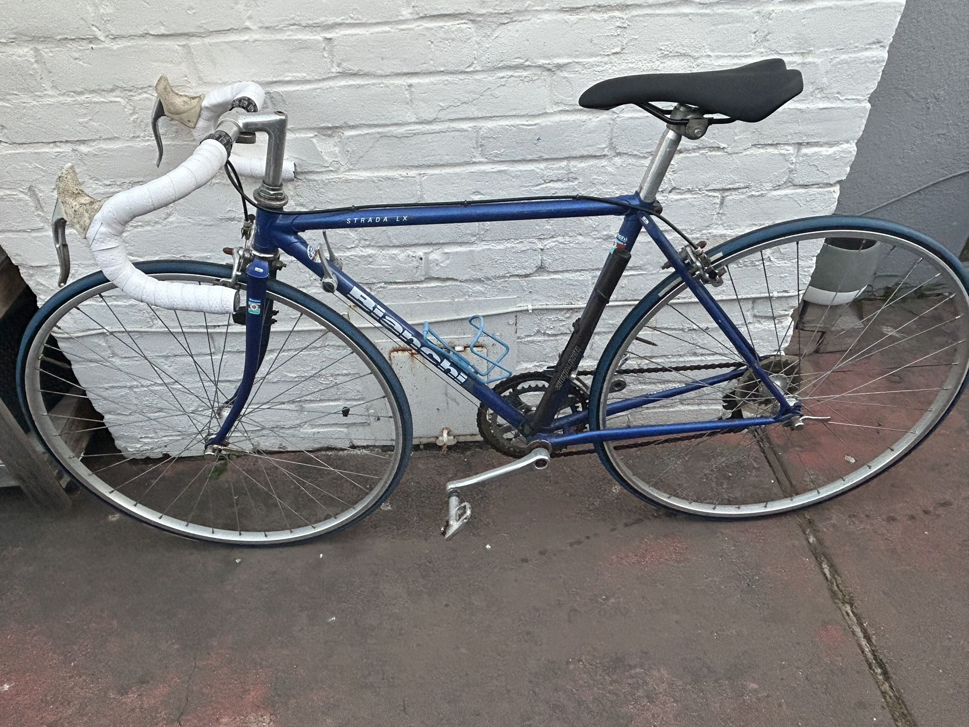 Vintage 1987 Bianchi Strada LX for Sale in West Menlo Park, CA