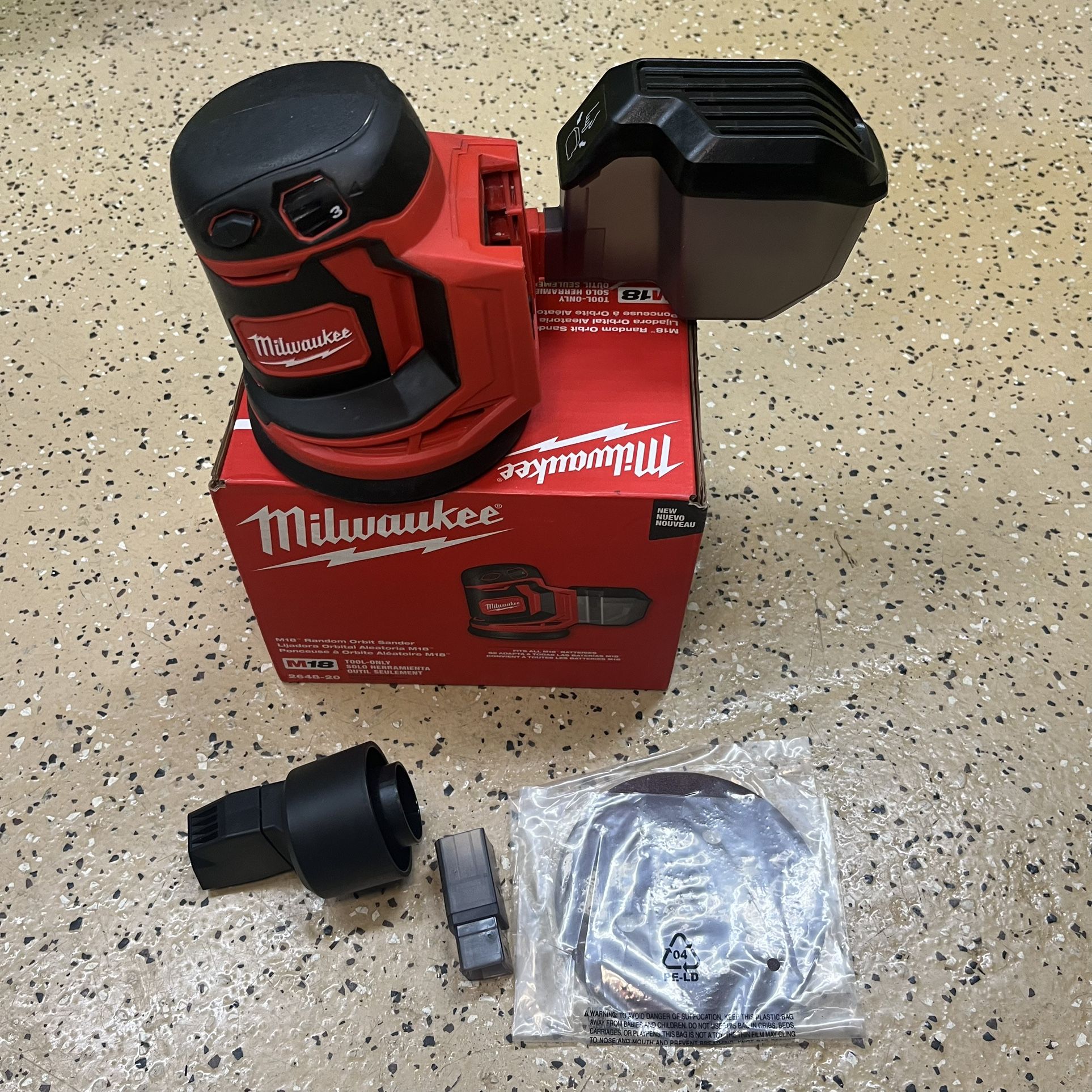 Milwaukee M18 18V Lithium-Ion Cordless 5 in. Random Orbit Sander (Tool-Only)