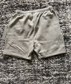 Shorts size— m