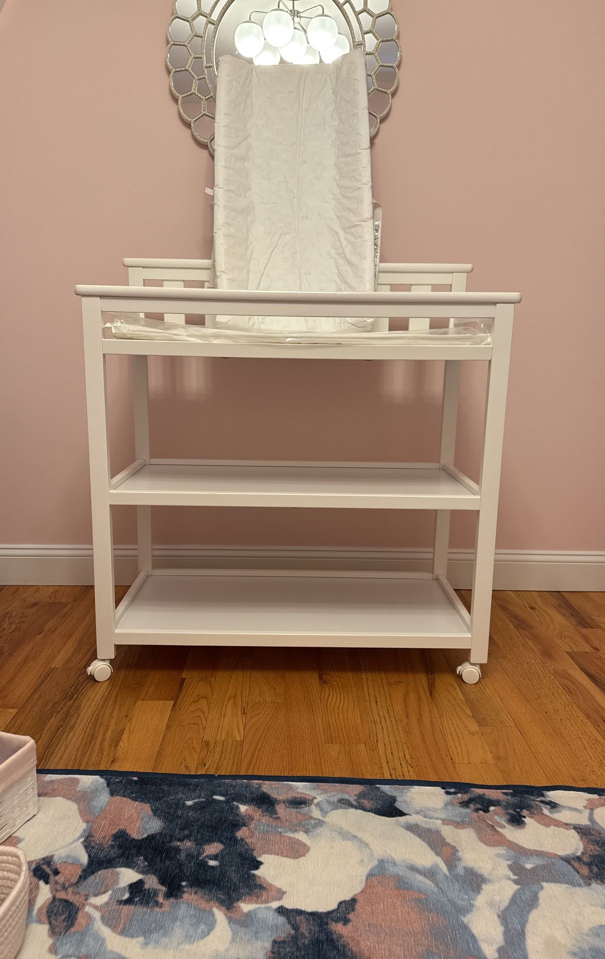 Changing table with changing table pad