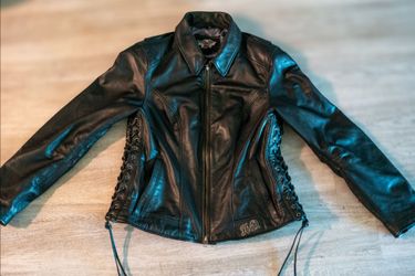 Vintage Harley-Davidson Women's Black Leather Jacket