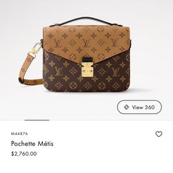 Louis Vuitton Purse 