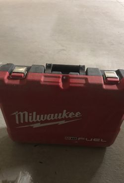 Milwaukee case m18 fuel