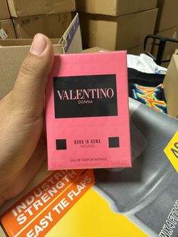 Valentino Cologne 