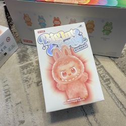Pop Mart Labubu 