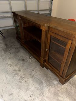 Tv stand