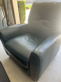 Violino leather recliner