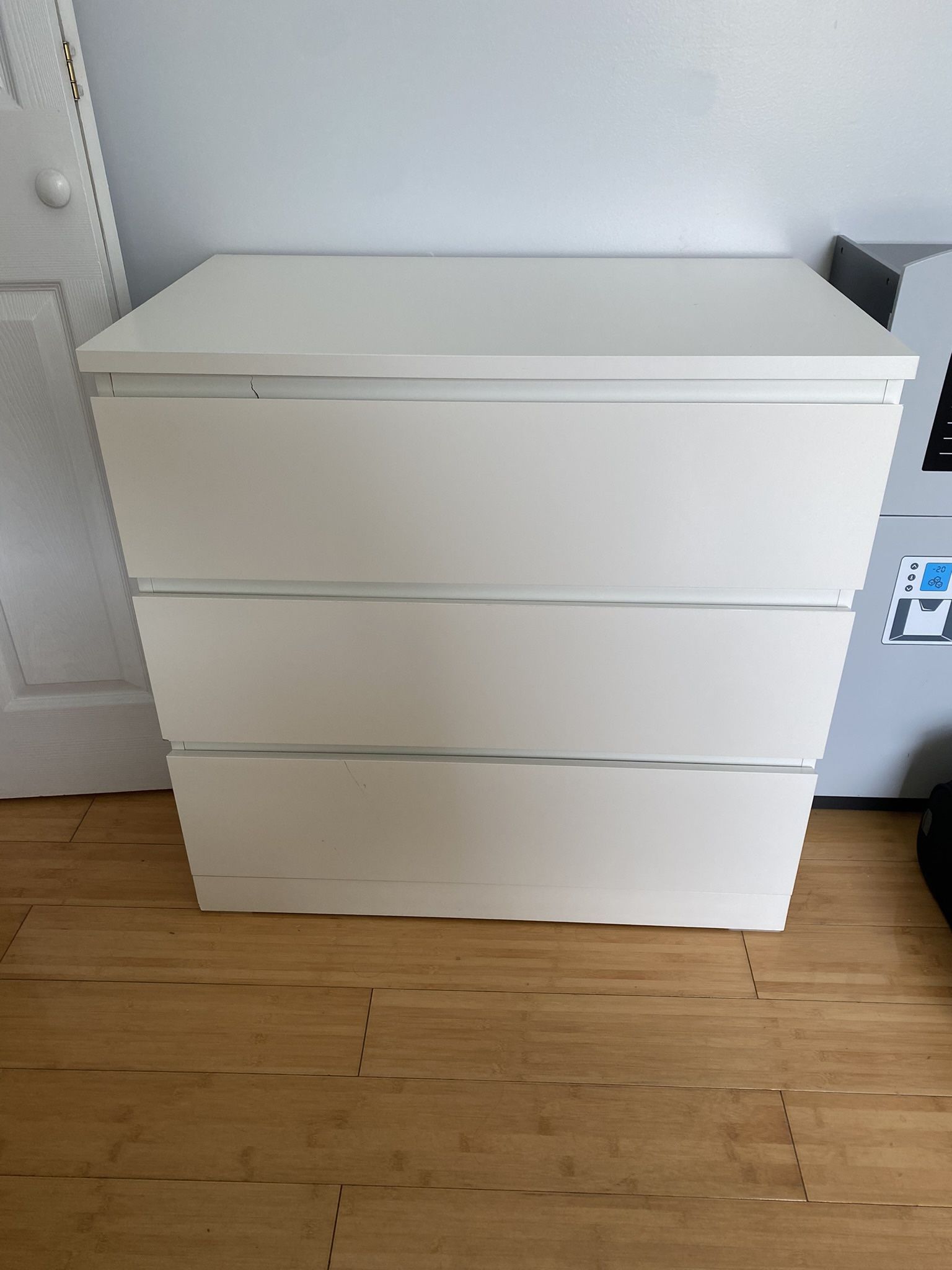 Cómoda - 3 Drawer chest