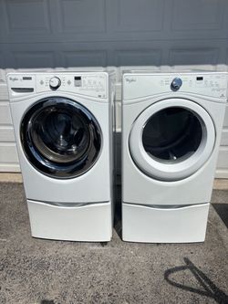 Whirlpool washer and gas dryer
