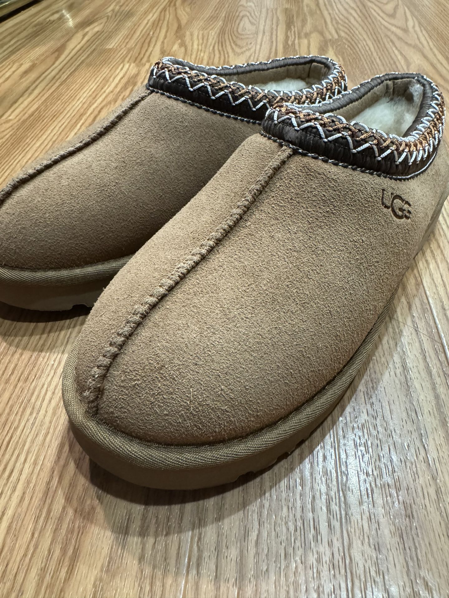 Ugg Tasman