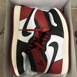 Jordan 1 Black Toe