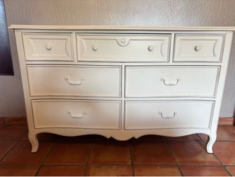 Young America Stanley Furniture White Dresser