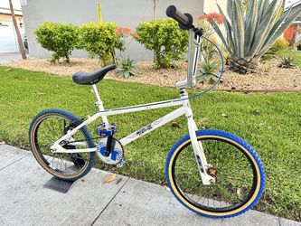 93-96 GT Mach One ( PLEASE FEEL FREE TO ASK ?) READ AD 🤙