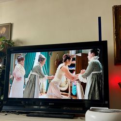 52-inch Sony BRAVIA S-Series LCD television