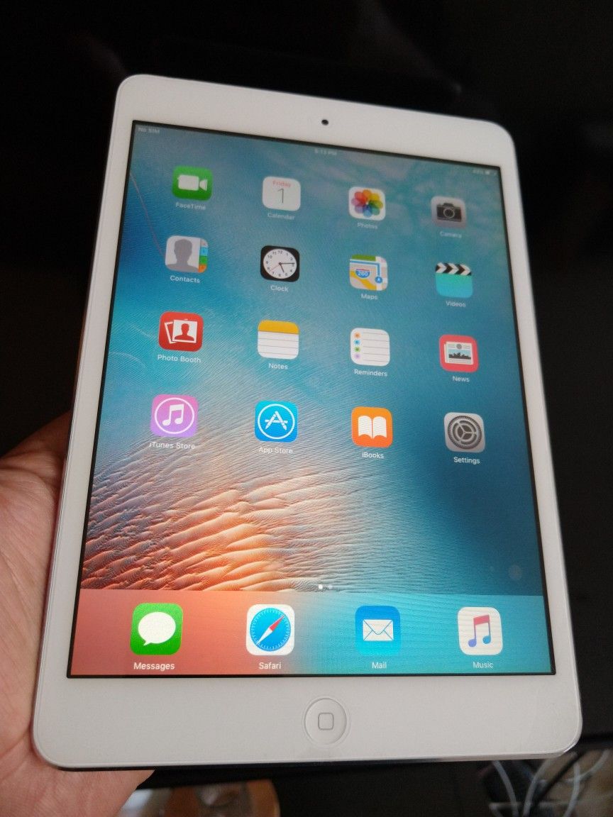 APPLE IPAD MINI 1 gen16GB ICLOUD CLEAN READY TO USE