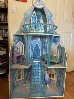 Big Frozen Elsa Anna Castle Doll House