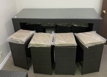 Patio furniture bar set 1 table and 8 bar stools