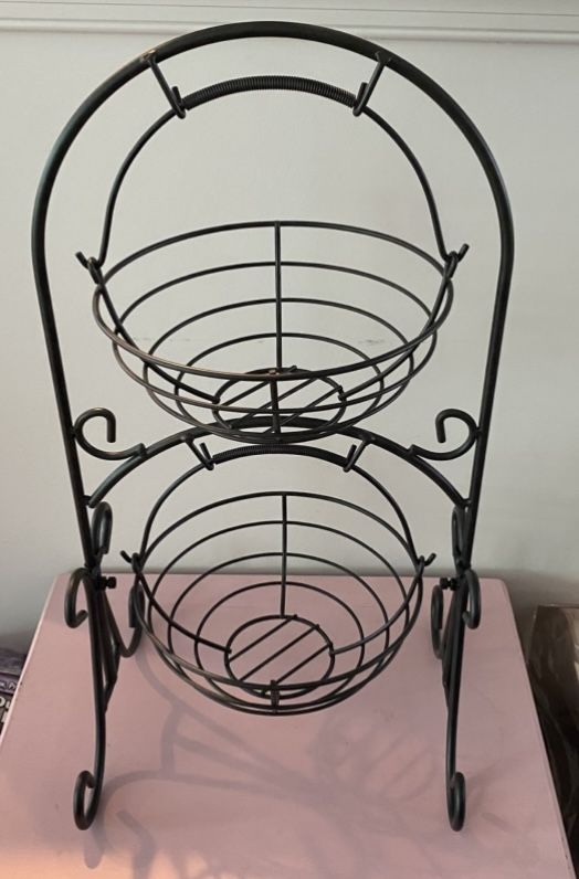 2 TIER MARKET BASKET 