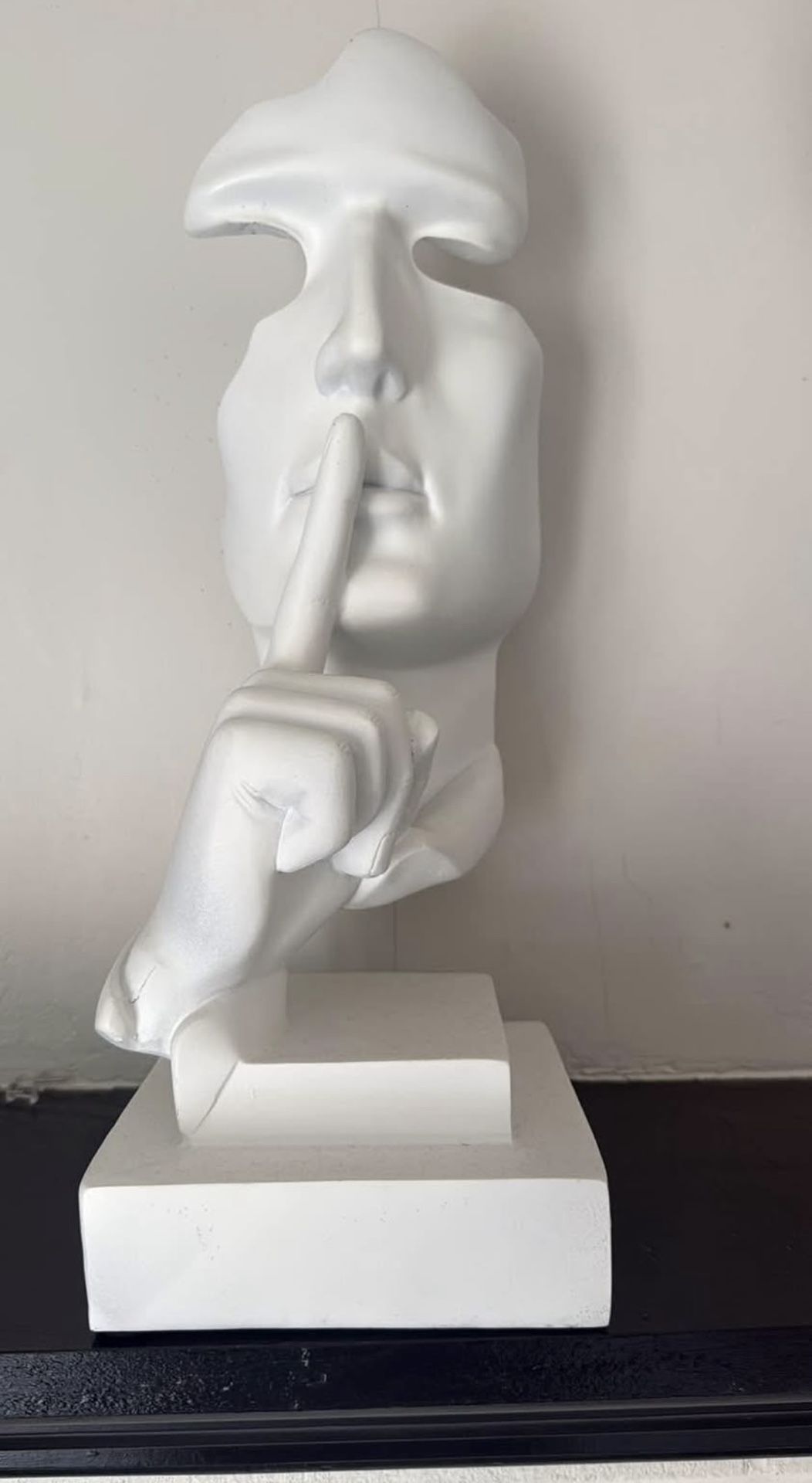 White statue decor