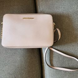 Michael Kors Crossbody Bag