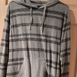 Airwalk Light weight Hoodie- Size M
