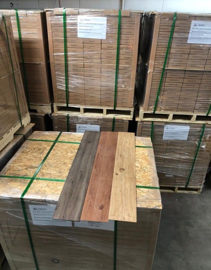 Flooring .78/ft² for Vinyl Plank Flooring Off Pallets for Sale in