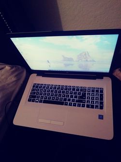 Hp touch screen laptop 17.3"