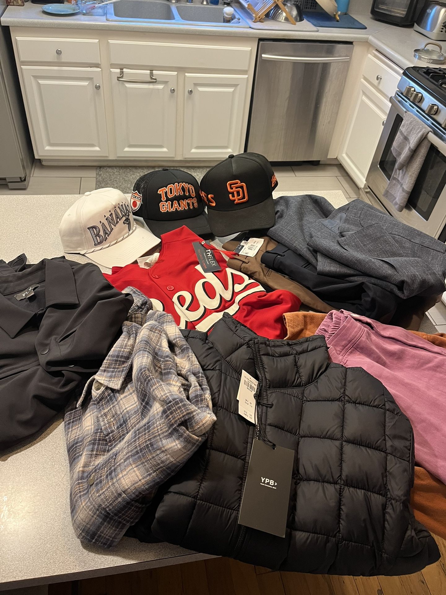 Men’s Clothing