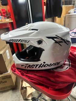 NEW Bell X Fasthouse MX-9 MIPS XL Moto Helmet White/Black 61-62CM (discontinued)