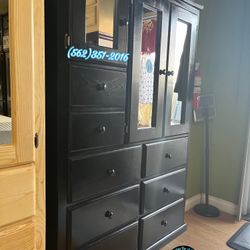 Black Pinewood XL Wardrobe Dresser With Mirror