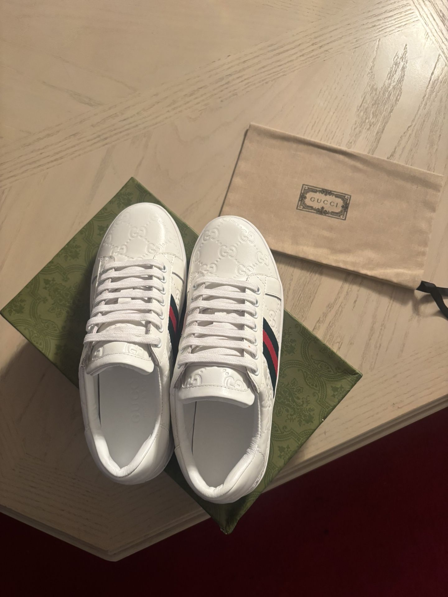 White Gucci shoes 