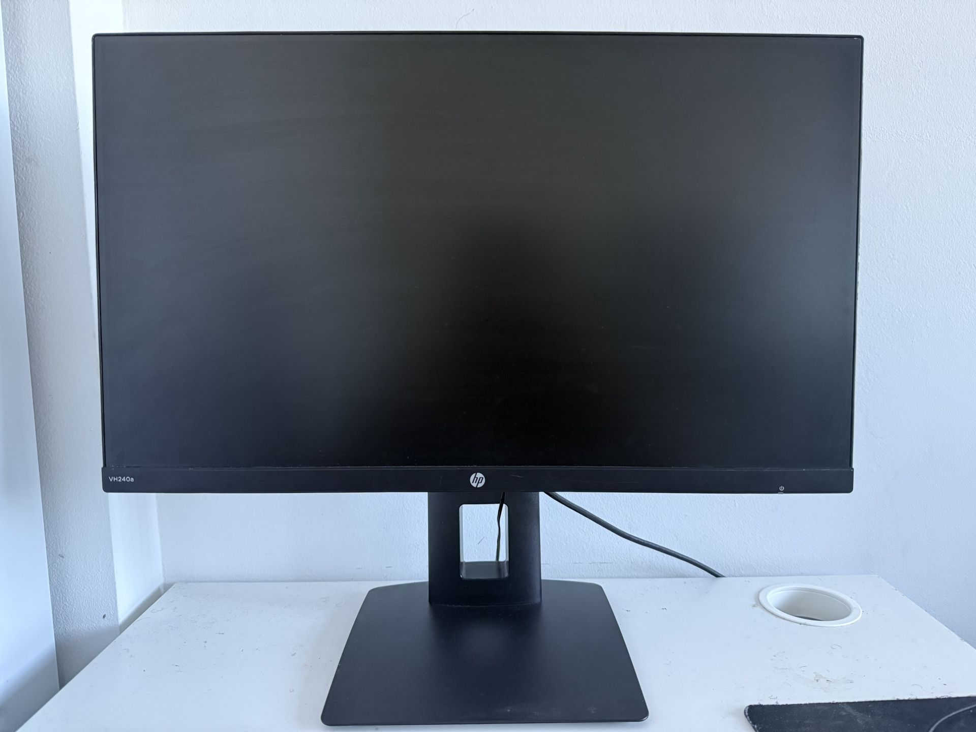 HP VH240a 24″ Computer Monitor