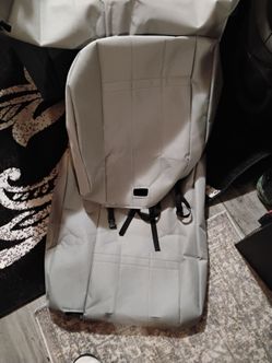 Toyota Tacoma.    Seat covers