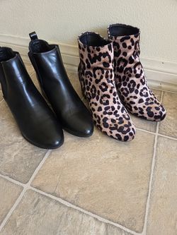 Botas en Muy Vuenas Condiciones  los 2 p a res x $25