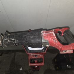 MILWAUKEE FUEL SAWZALL TOOL ONLY $100 FIRM