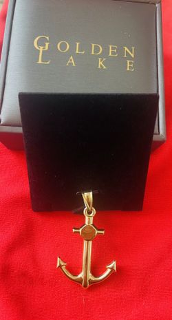 18K Gold Anchor
