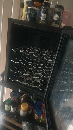 Koolatron wine fridge