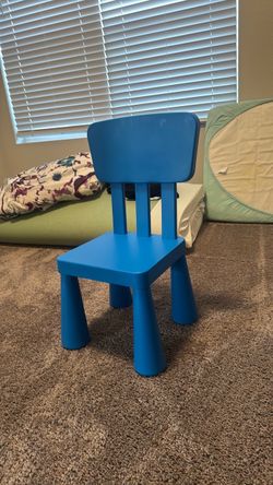 IKEA MAMMUT Blue Kids Chair