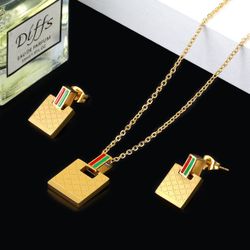 S1- Beautiful Set , Cute Earrings and Necklace! 18K Gold