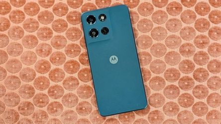 Free Motorola G Play 2026