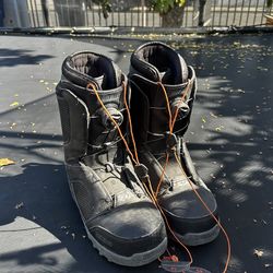 THIRTYTWO snowboard boots