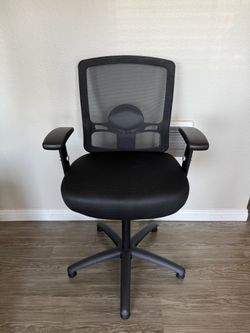 Desk chair