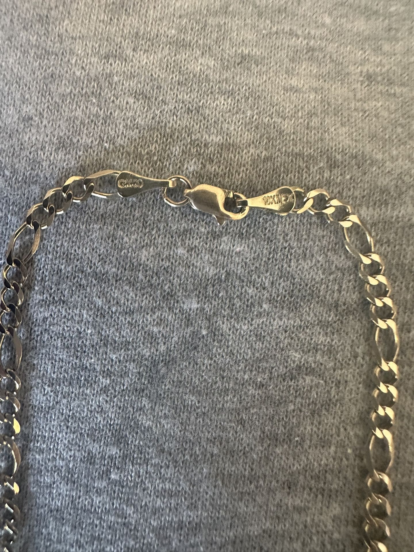 10k Gold Figaro Style Chain