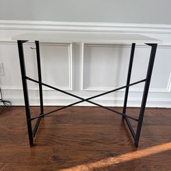 Modern White Desk / Table – Minimal Design