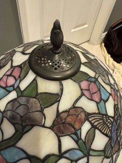 Tiffany-Style Stained Glass Floral Dragonfly Table Lamp
