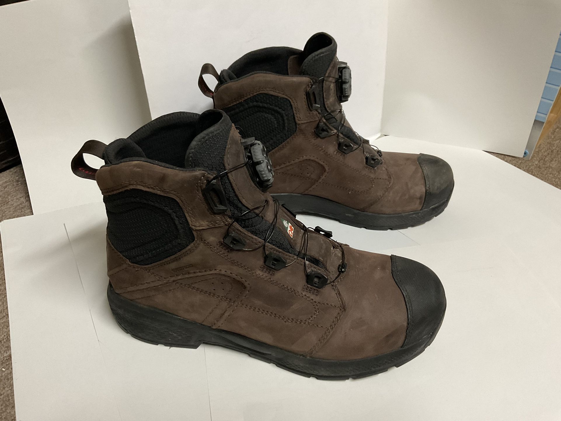 EXOS Lite MENS 6”waterproof Boots Size 11.5 