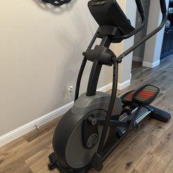 Free Motion Elliptical