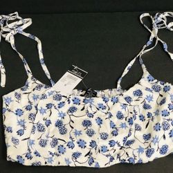 NEW Rue 21 Women's Blue and White Floral Crop Top with Adjustable Straps Size S