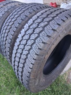 4 newer tires LT 275/70/18...Bridgestone Duller..AT