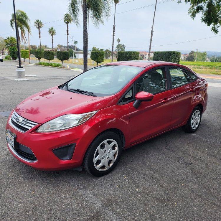 2012 Ford Fiesta